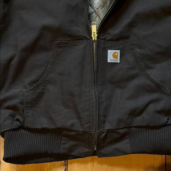 Carhartt Black Hooded Work Jacket Durable Insulated - Picture 3 of 4